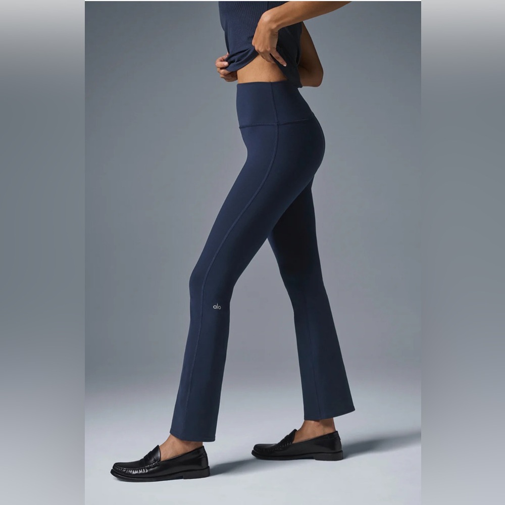 alo yoga Airbrush High Waist 7/8 Bootcut Legging